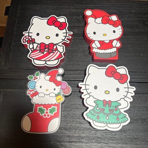 Hello Kitty Other - 4 Hello Kitty Christmas Wooden Wall Plaques NWT